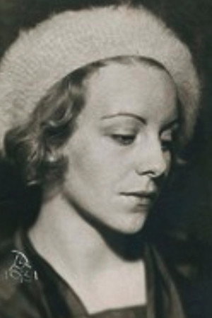 Lisa Hall